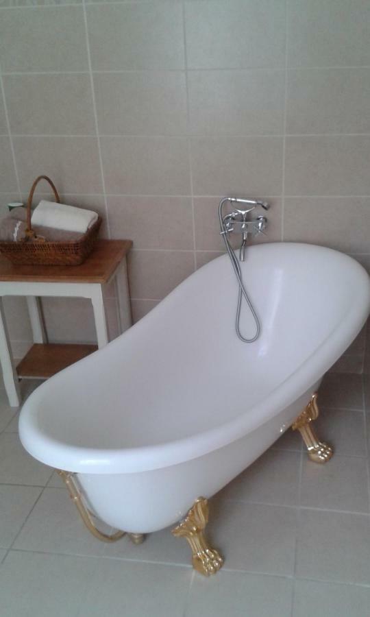 Vanille Bourbon Montauban Esterno foto