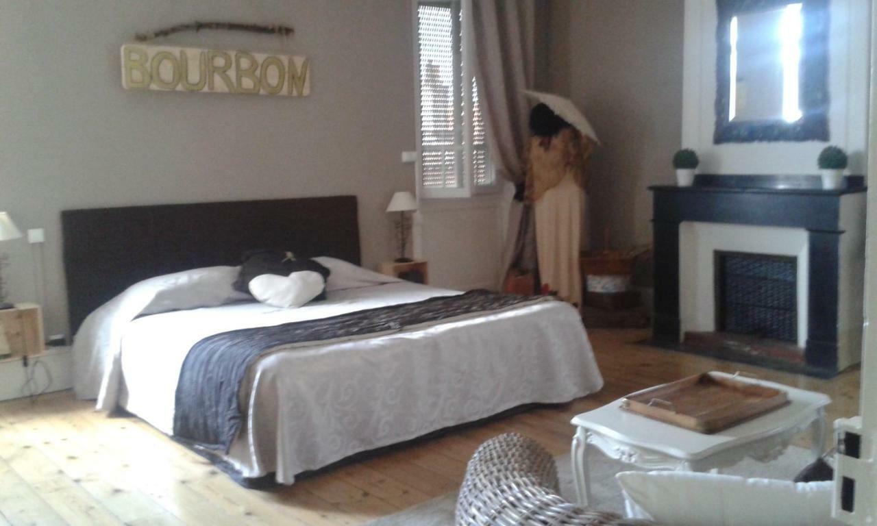 Vanille Bourbon Montauban Esterno foto